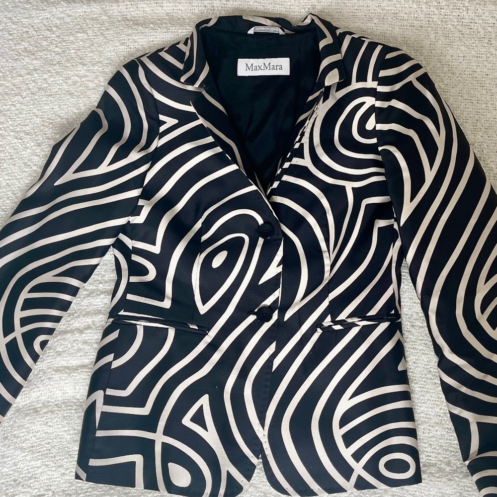 MaxMara silk Blazer size small